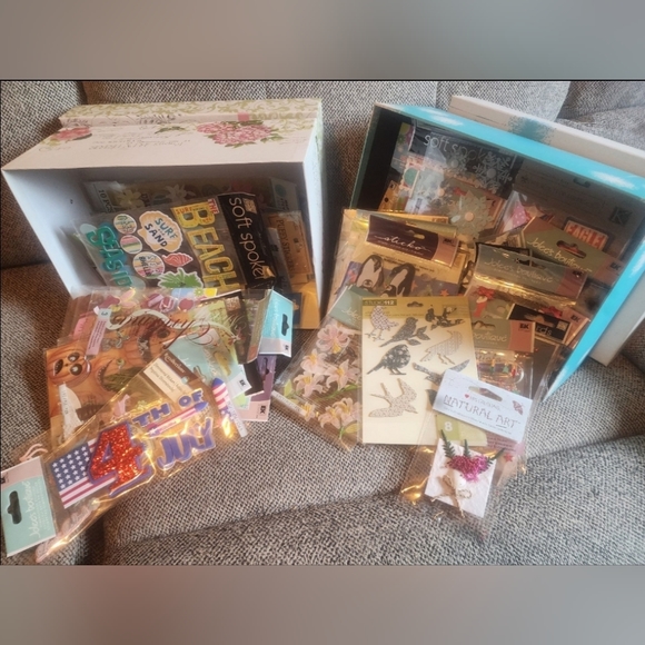 Scrapbooking - Picture 1 of 1